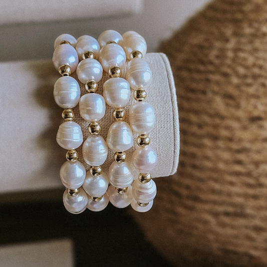 The Pearl Bracelet